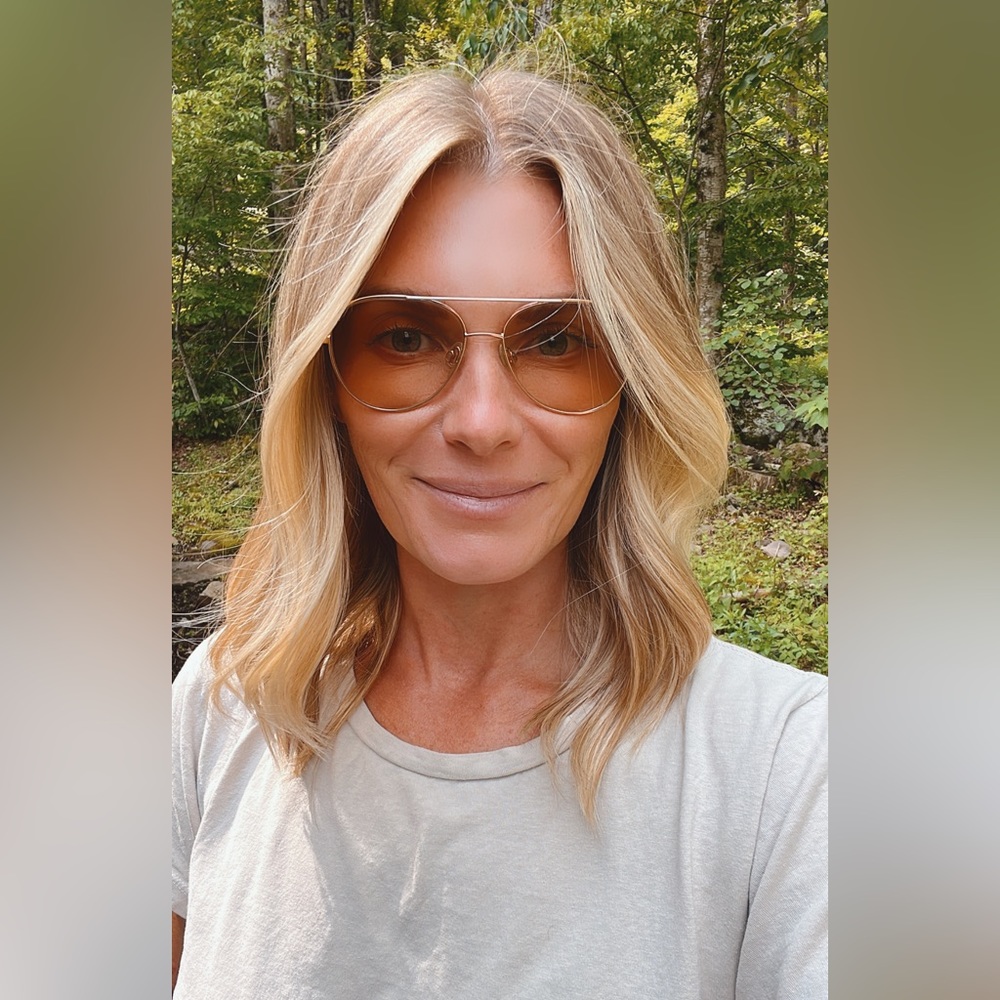 Meet your Posher, Marisa